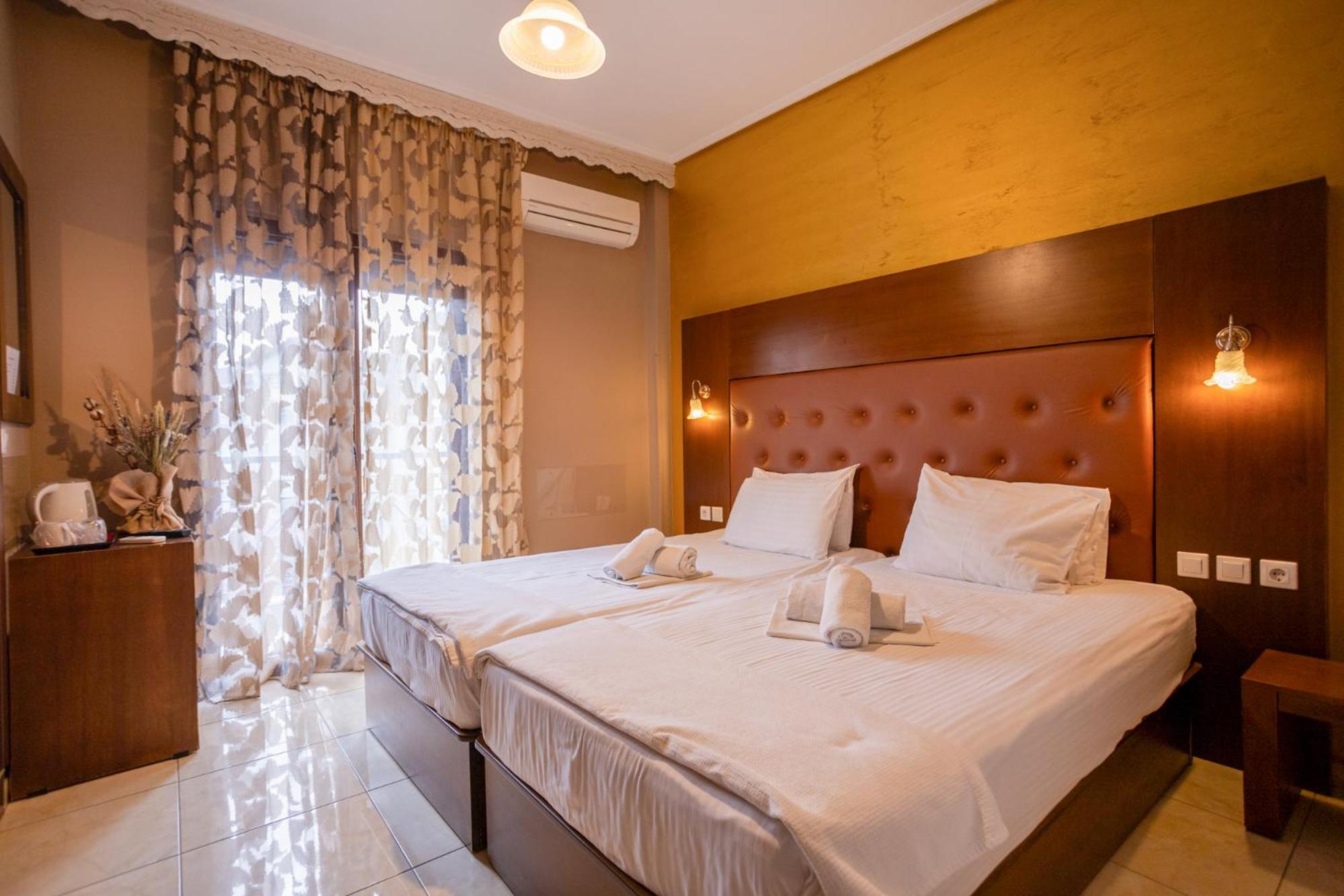 Toti Boutique Rooms Калампака Экстерьер фото