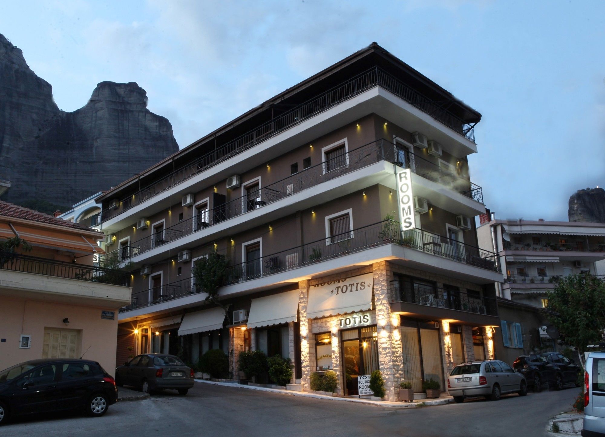 Toti Boutique Rooms Калампака Экстерьер фото