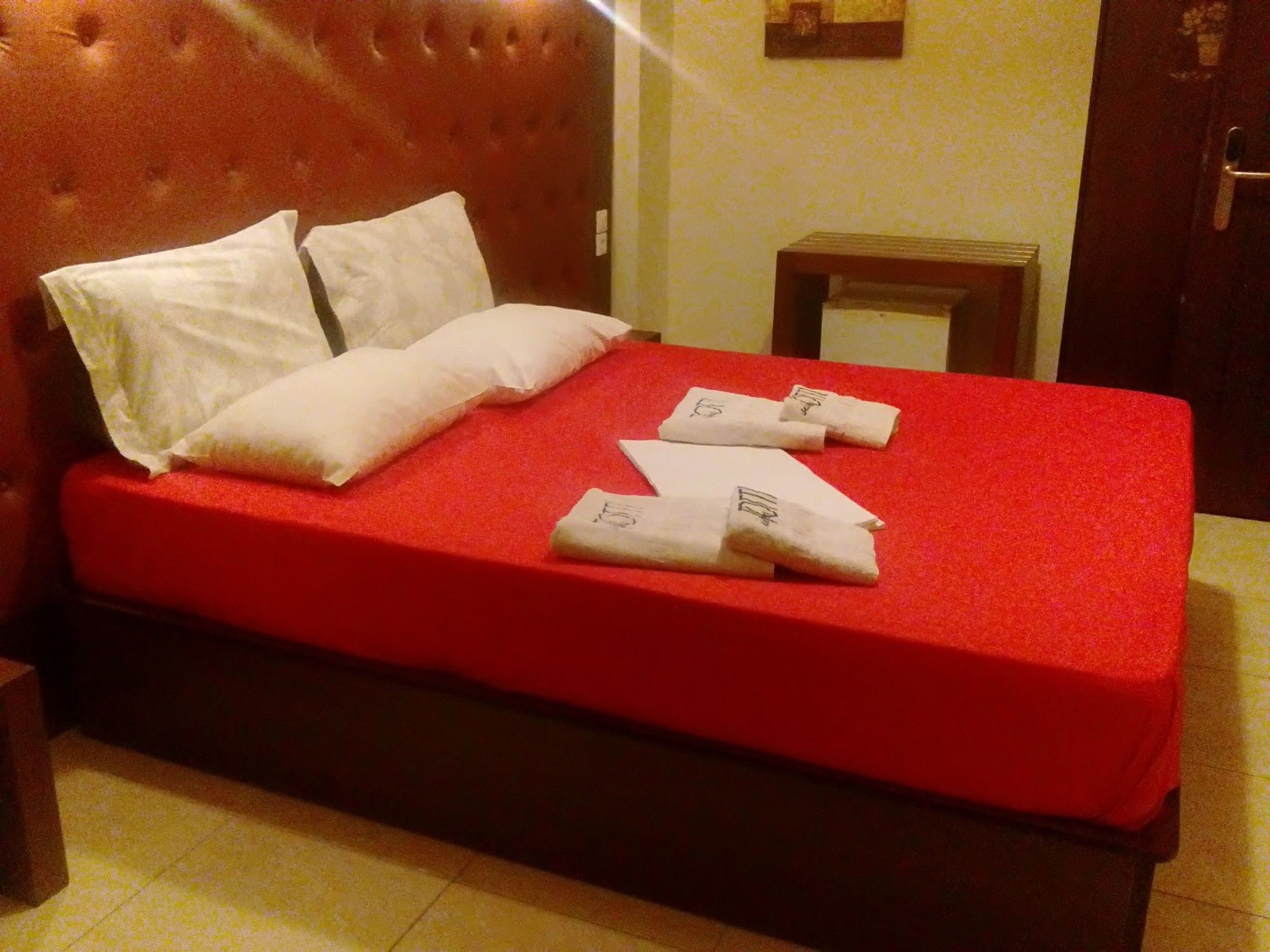 Toti Boutique Rooms Калампака Экстерьер фото